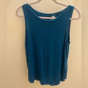 LARGE OLD NAVY TANK